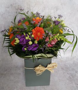 MONTHLY FLOWERS GIFT