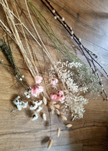 Load image into Gallery viewer, DRIED FLOWER CROWN WORKSHOP
