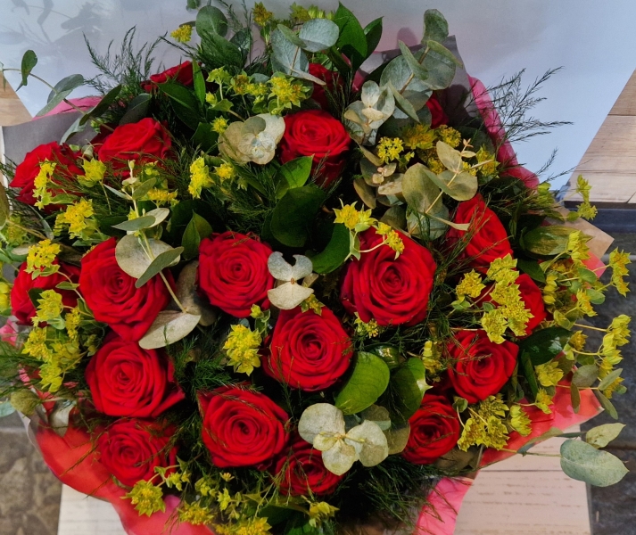 Bouquet of 24 Red Roses