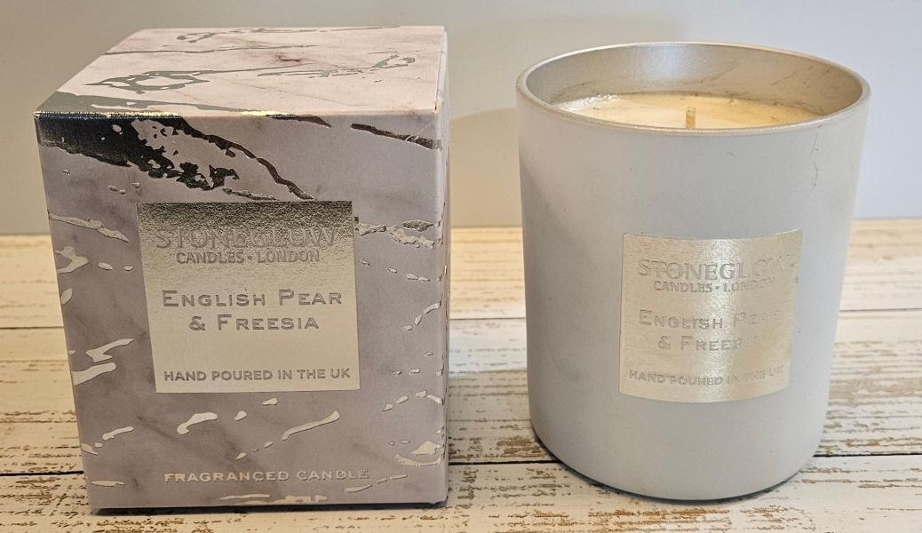 English Pear and Freesia Candle