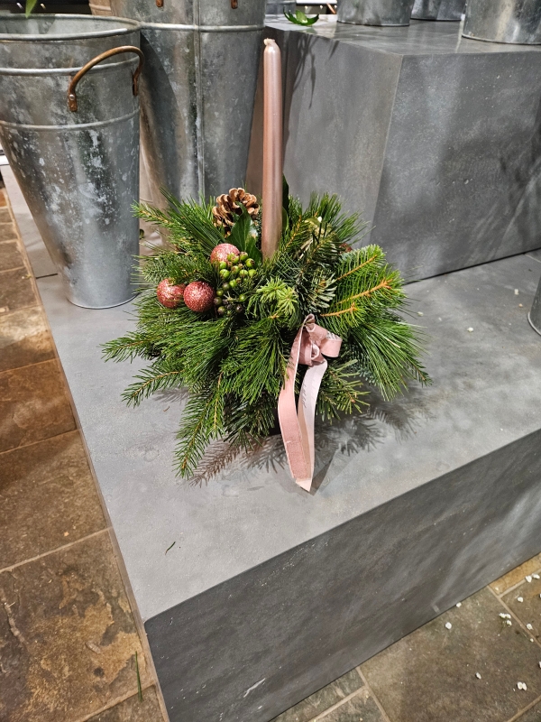 Medium Christmas Arrangement